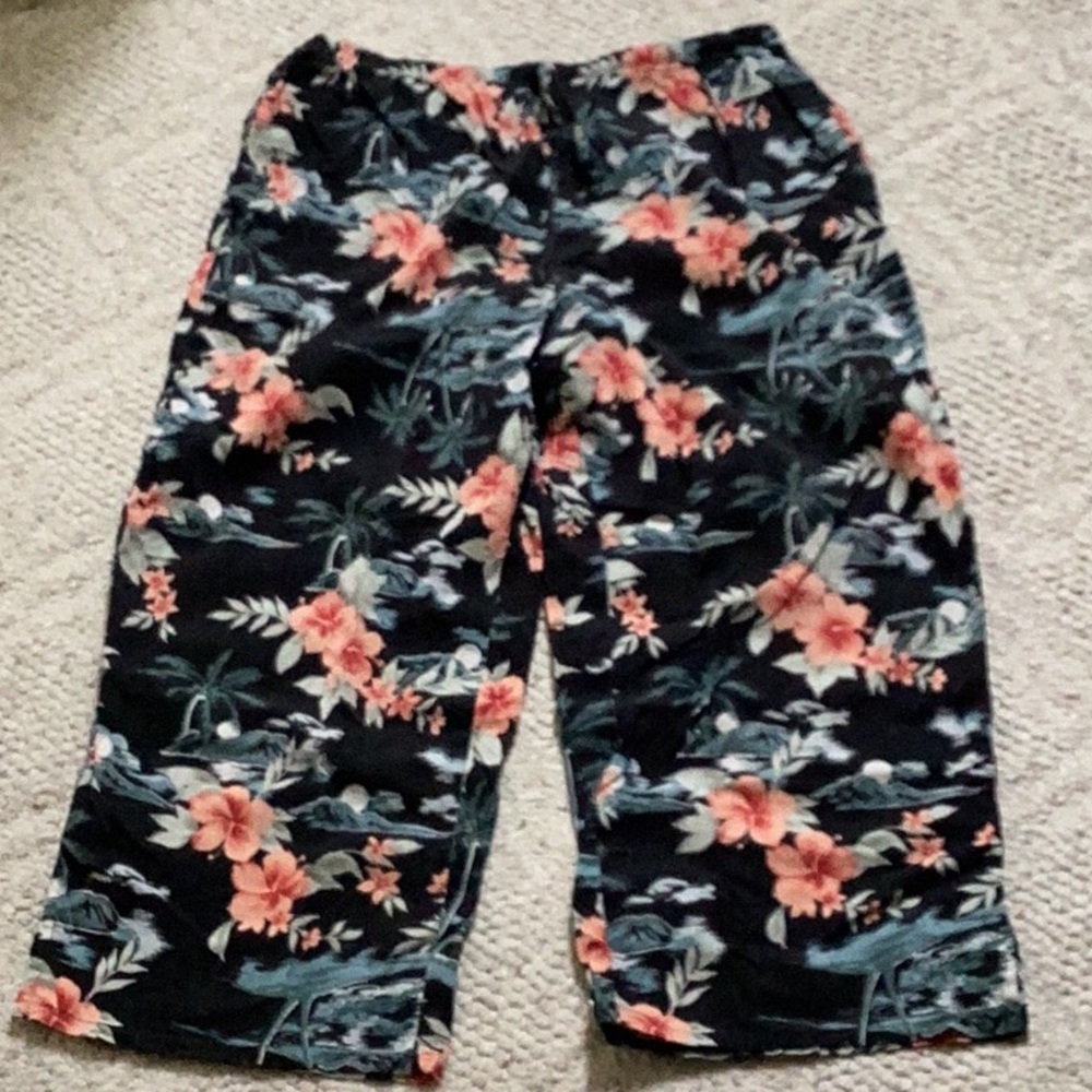 Tommy Bahama wide leg capri pants floral vacation tropical beachy silk blend S